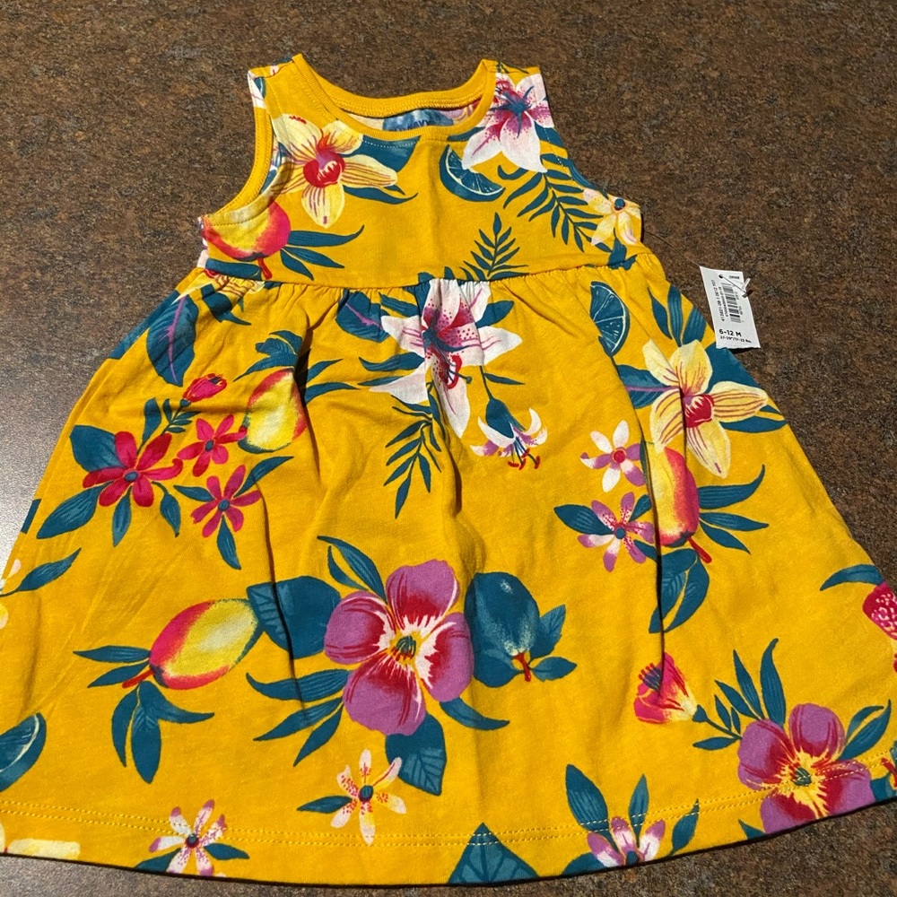 Old navy baby girl print dress Sz. 6-12 mos
